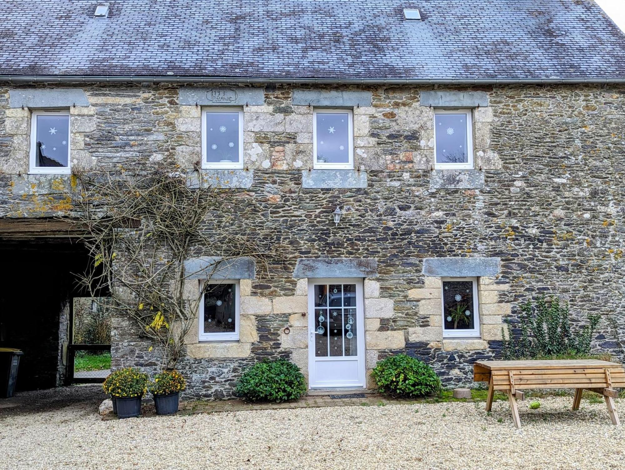 Breizh Home A La Boissiere Merléac Eksteriør billede